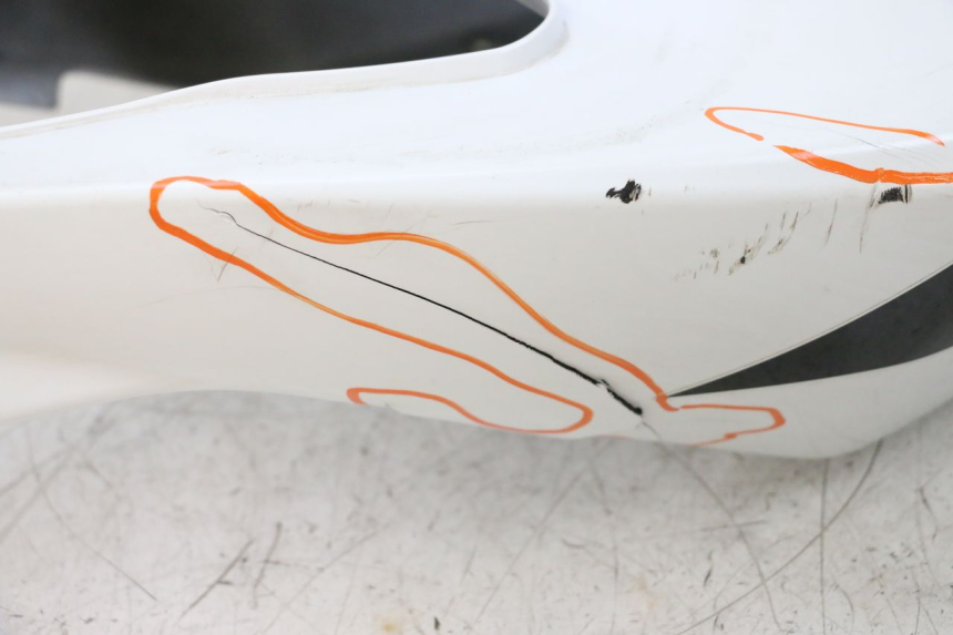 photo de OSŁONA TYLNA SUZUKI GSXR GSX-R 1000 (2003 - 2004) - Widok z bliska