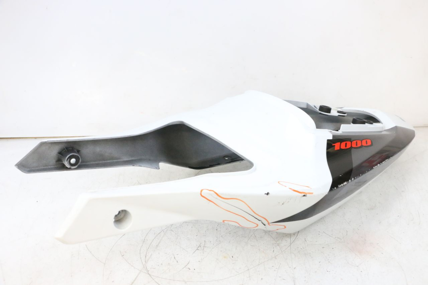 photo de OSŁONA TYLNA SUZUKI GSXR GSX-R 1000 (2003 - 2004) - Kontrola wizualna