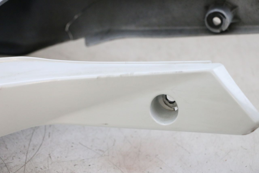 photo de OSŁONA TYLNA SUZUKI GSXR GSX-R 1000 (2003 - 2004) - Zoom jakości