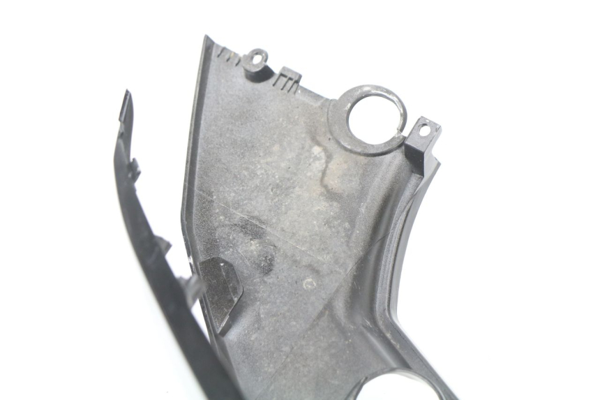 photo de OSŁONA TYLNA SYM JET 4 50 (2010 - 2014) - Punkty mocowania