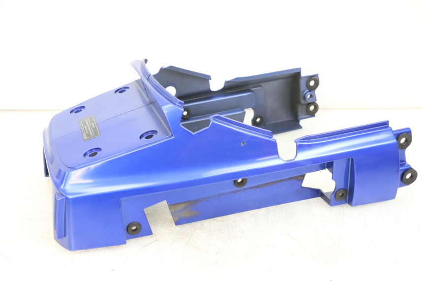 photo de OSŁONA TYLNA KAWASAKI GTR 1000 (1994 - 2004) - Zbliżenie techniczne