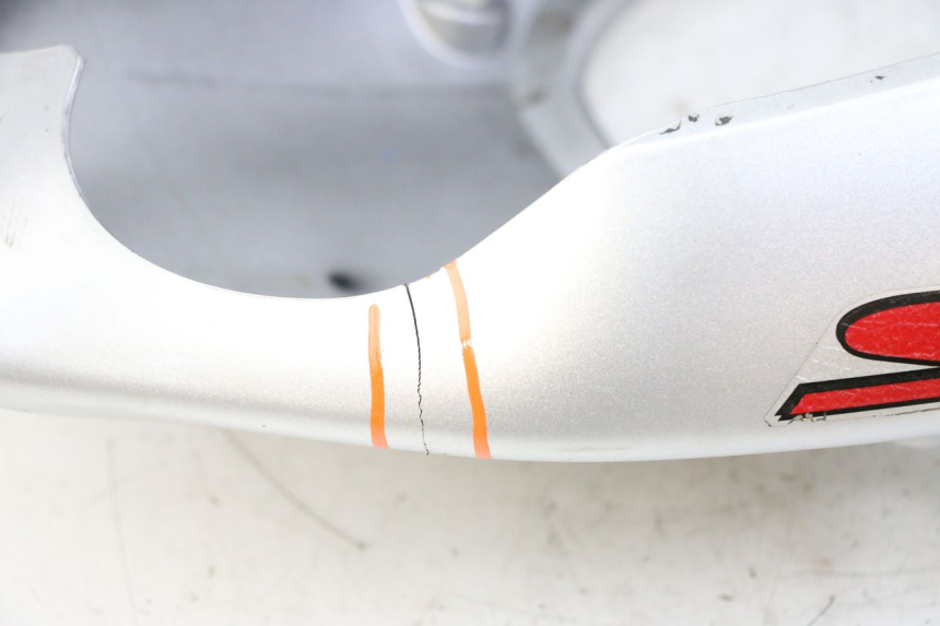 photo de OSŁONA TYLNA KAWASAKI ZR7 ZR-7 S 750 (1999 - 2004) - Inny kąt widzenia