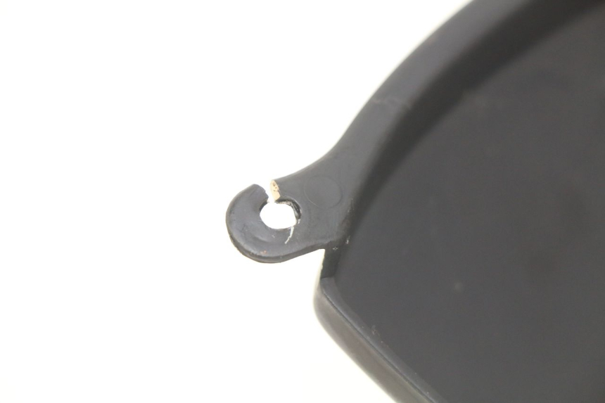 photo de OSŁONA TYLNA PEUGEOT KISBEE 2T 50 (2018 - 2022) - Inny kąt widzenia