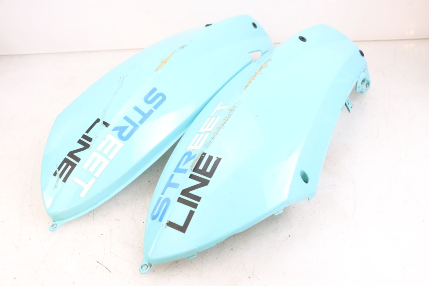 photo de OSŁONA TYLNA PEUGEOT KISBEE 4T 50 (2018 - 2022) - Zbliżenie komponentów