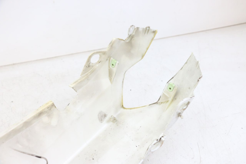 photo de OSŁONA TYLNA PEUGEOT KISBEE 4T 50 (2010 - 2017) - Zbliżenie techniczne