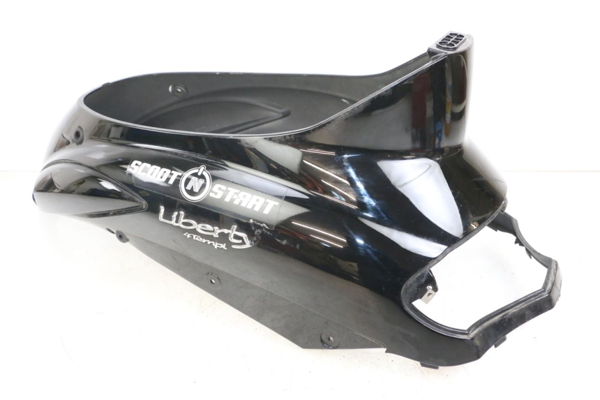 photo de OSŁONA TYLNA PIAGGIO LIBERTY 4T 50 (2004 - 2008) - Widok główny