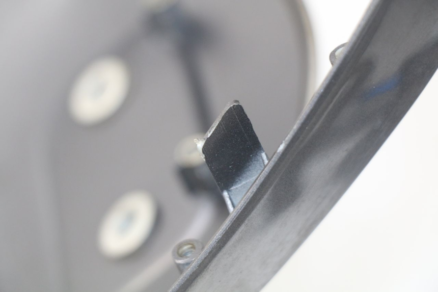 photo de OSŁONA TYLNA KYMCO LIKE 4T 50 (2009 - 2018) - Zoom stanu zużycia