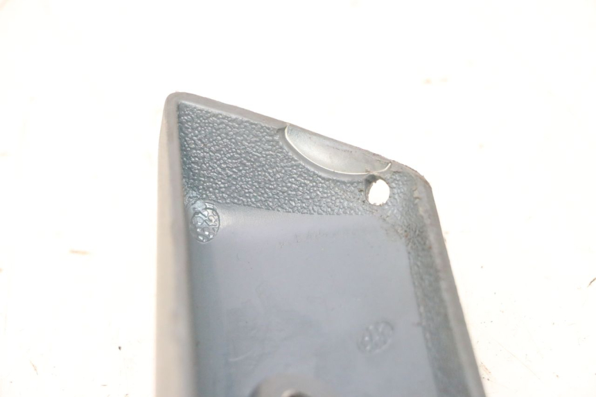 photo de OSŁONA TYLNA PEUGEOT LUDIX ONE 14P 50 (2004 - 2013) - Inny kąt widzenia