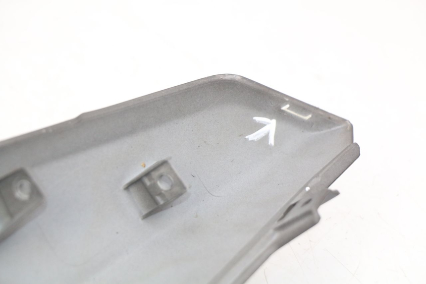 photo de OSŁONA TYLNA SYM ORBIT III 3 4T 50 (2021 - 2025) - Zbliżenie techniczne