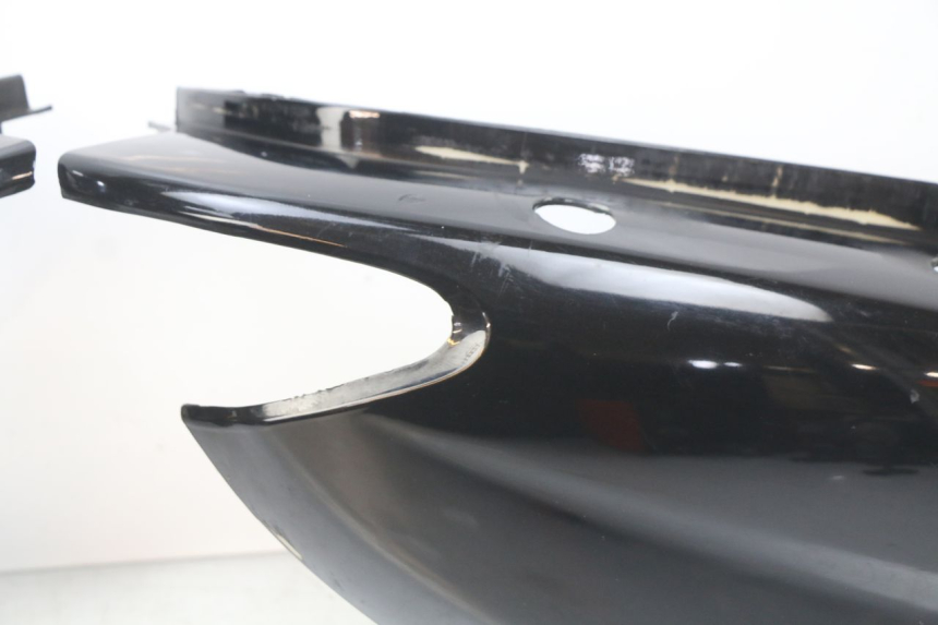 photo de OSŁONA TYLNA MBK OVETTO 2T 50 (2007 - 2017) - Zbliżenie komponentów