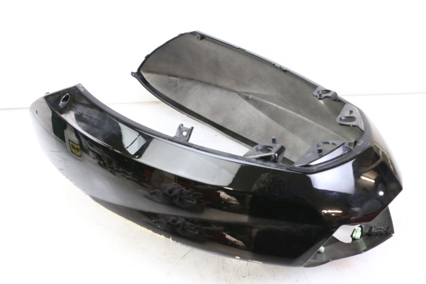 photo de OSŁONA TYLNA PEUGEOT KISBEE 4T 50 (2018 - 2022) - Szczegół części