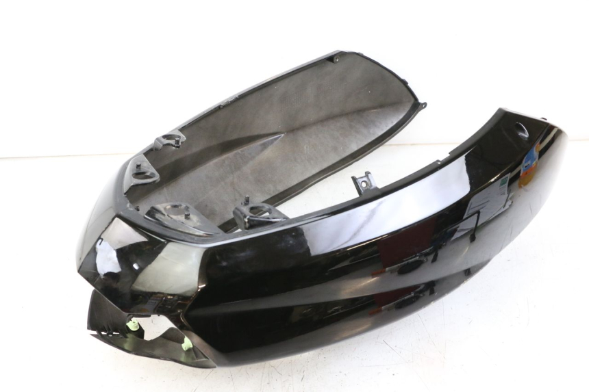 photo de OSŁONA TYLNA PEUGEOT KISBEE 4T 50 (2018 - 2022) - Zoom stanu zużycia