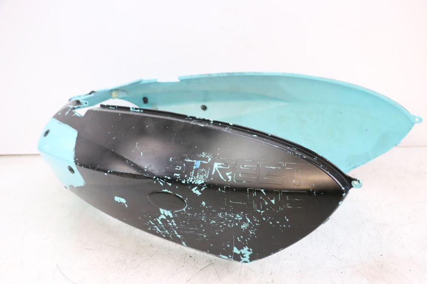 photo de OSŁONA TYLNA PEUGEOT STREETZONE 4T 50 (2018 - 2023) - Zbliżenie techniczne