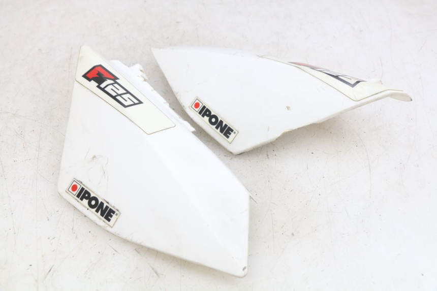 photo de OSŁONA TYLNA YCF R-START 125 - Widok główny