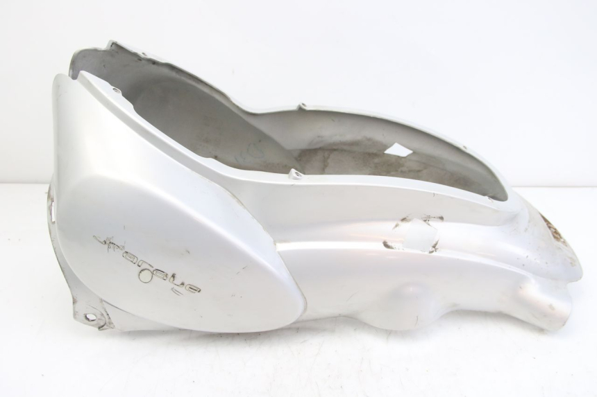 photo de OSŁONA TYLNA APRILIA SCARABEO 4T 50 (2009 - 2017) - Szczegół części