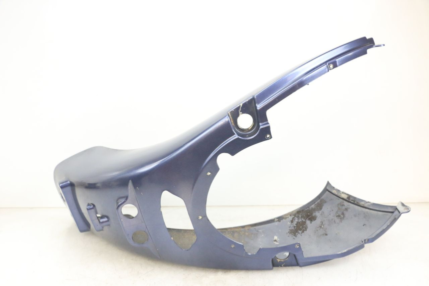 photo de OSŁONA TYLNA APRILIA SCARABEO GT 125 (1999 - 2007) - Zoom stanu zużycia