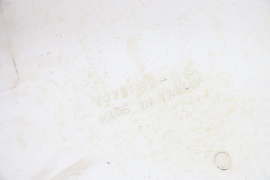 photo de OSŁONA TYLNA DERBI SENDA SM DRD 50 (2008 - 2013) - Szczegół części