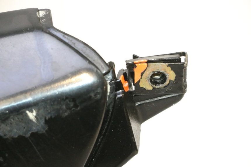 photo de OSŁONA TYLNA PEUGEOT SPEEDFIGHT 2 AC 50 (2000 - 2009) - Zbliżenie komponentów
