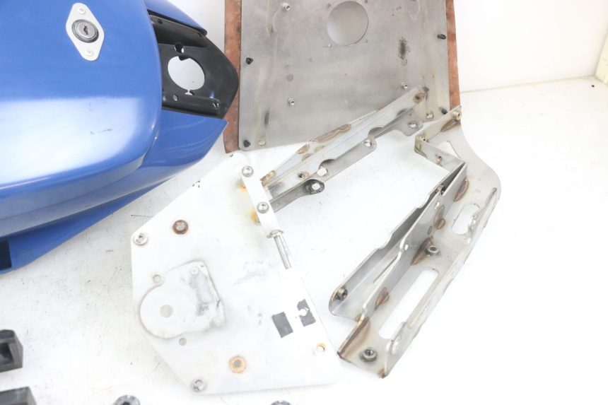 photo de OSŁONA TYLNA YAMAHA TDM ABS 900 (2002 - 2014) - Zoom jakości