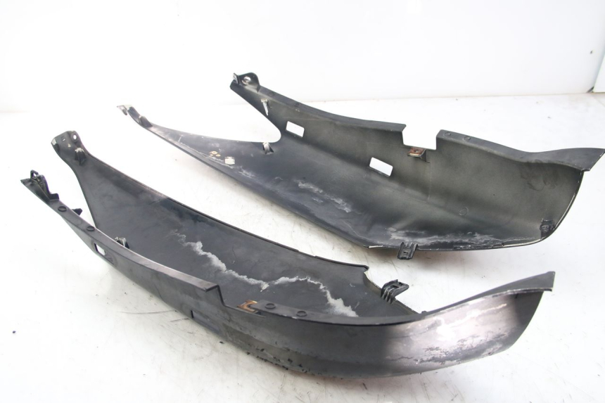 photo de OSŁONA TYLNA YAMAHA XMAX X-MAX 125 (2006 - 2009) - Część sprawdzona