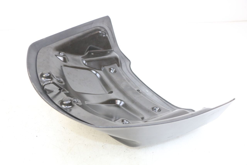 photo de OSŁONA TYLNA PIAGGIO XEVO - X EVO 125 (2007 - 2017) - Szczegół części