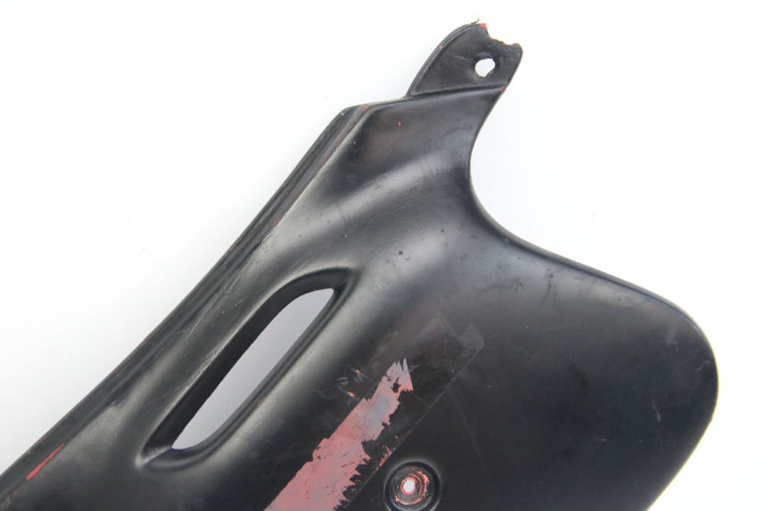 photo de OSŁONA TYLNA PEUGEOT XP6 50 (1997 - 2003) - Inny kąt widzenia