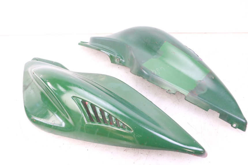 photo de OSŁONA TYLNA YAMAHA AEROX 50 (1997 - 2006) - Szczegół części