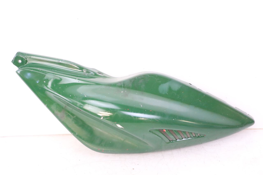 photo de OSŁONA TYLNA YAMAHA AEROX 50 (1997 - 2006) - Oznaczenia i referencje