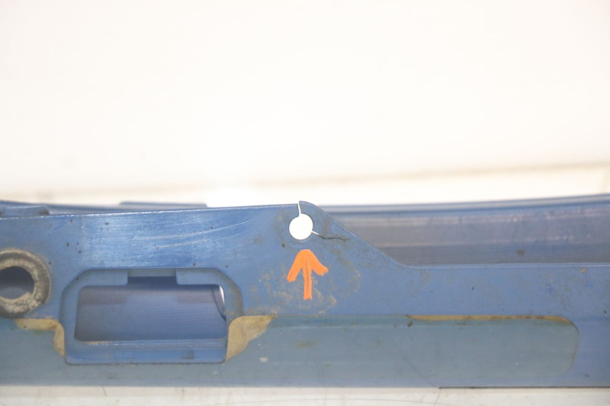 photo de OSŁONA TYLNA YAMAHA FJR ABS 1300 (2006 - 2012) - Stan powierzchni