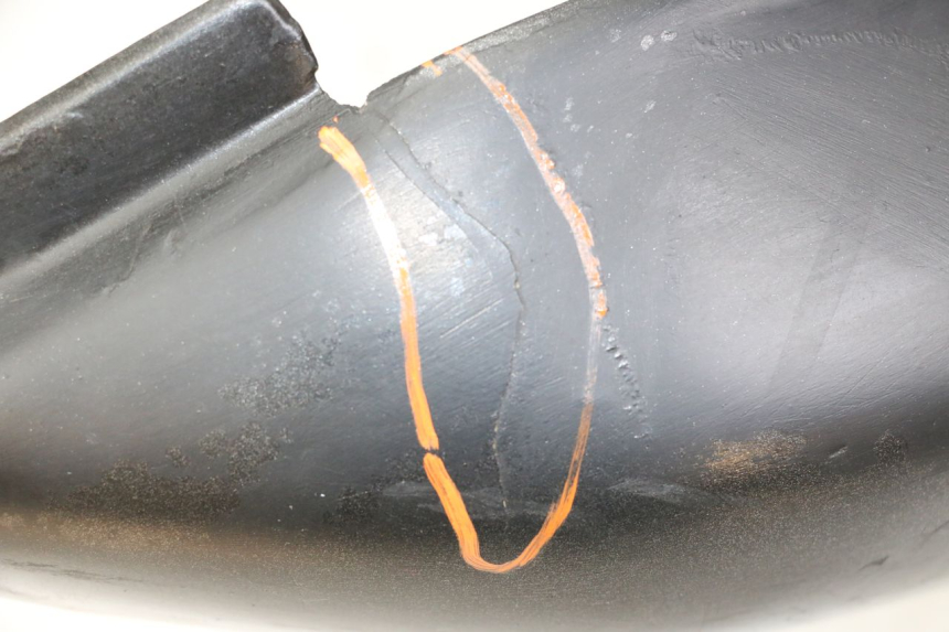 photo de OSŁONA TYLNA YAMAHA FZS FAZER 600 (2001 - 2003) - Szczegóły charakterystyczne