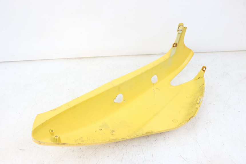 photo de OSŁONA TYLNA YAMAHA NEOS NEO'S 4T 50 (2008 - 2016) - Widok z bliska