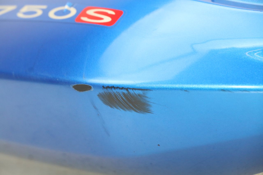 photo de OSŁONA TYLNA KAWASAKI Z S 750 (2003 - 2006) - Zoom stanu zużycia