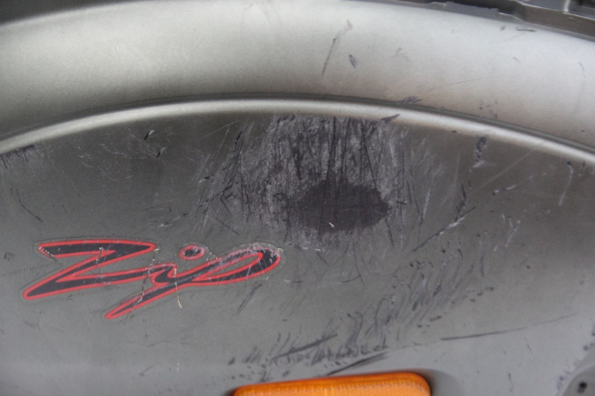 photo de OSŁONA TYLNA PIAGGIO ZIP 4T 50 (2018 - 2020) - Zoom stanu zużycia