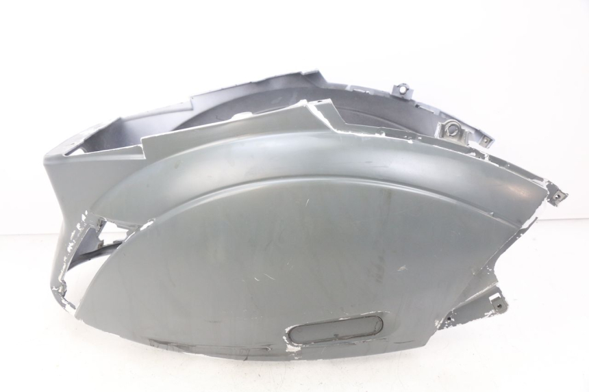 photo de OSŁONA TYLNA PIAGGIO ZIP 4T 50 (2006 - 2017) - Zbliżenie techniczne