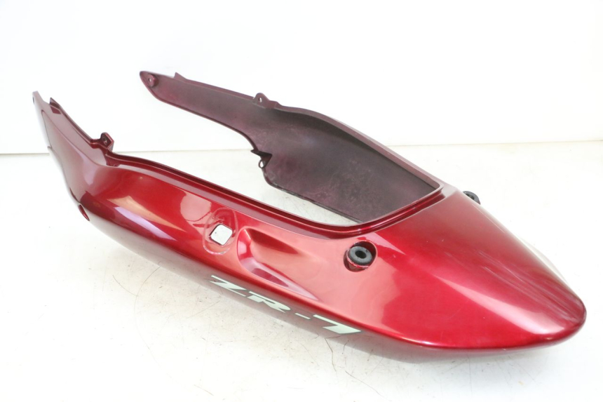 photo de OSŁONA TYLNA KAWASAKI ZR 7 750 (1999 - 2004) - Zbliżenie komponentów