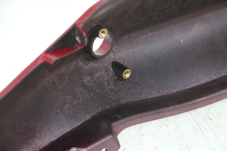 photo de OSŁONA TYLNA KAWASAKI ZR 7 750 (1999 - 2004) - Zbliżenie techniczne