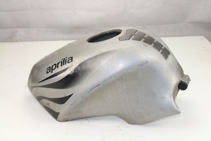 photo de OBUDOWA ZBIORNIKA APRILIA RS 50 (1999 - 2005) - Widok główny