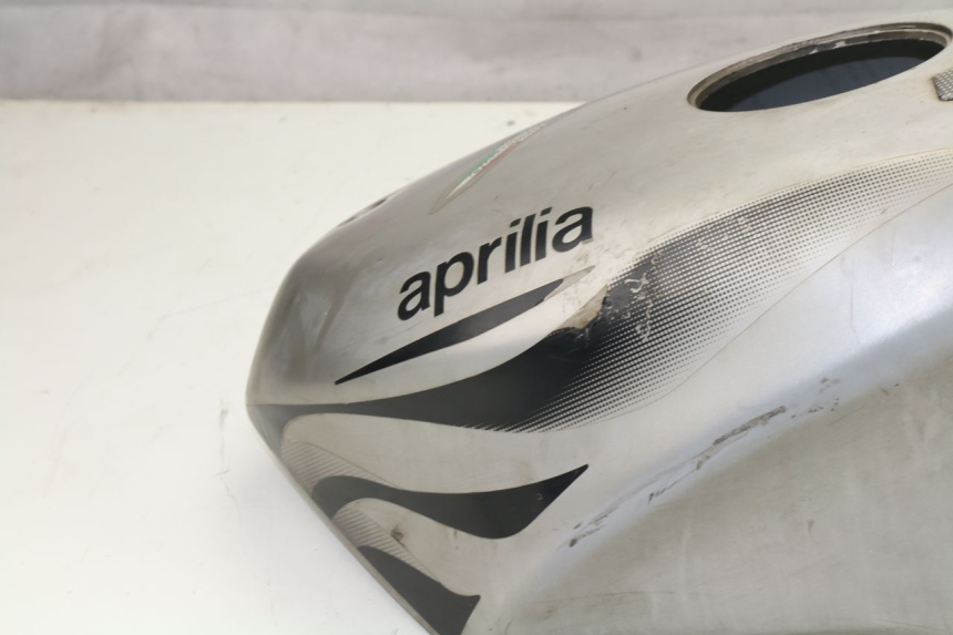 photo de OBUDOWA ZBIORNIKA APRILIA RS 50 (1999 - 2005) - Oznaczenia i referencje