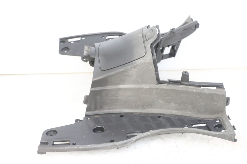 photo de OBUDOWA ZBIORNIKA SUZUKI BURGMAN 125 (2007 - 2014) - Widok główny