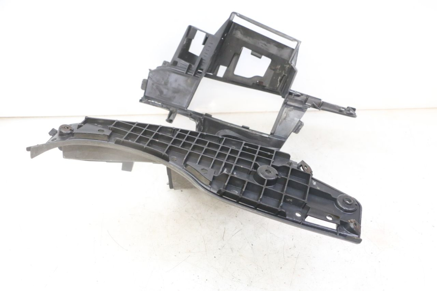 photo de OBUDOWA ZBIORNIKA SUZUKI BURGMAN 125 (2007 - 2014) - Inny kąt widzenia