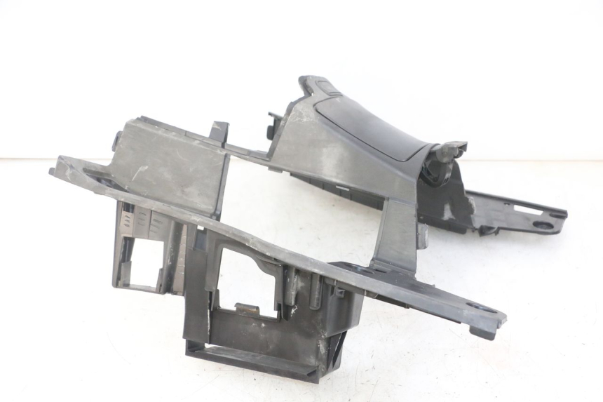 photo de OBUDOWA ZBIORNIKA SUZUKI BURGMAN 125 (2007 - 2014) - Część sprawdzona