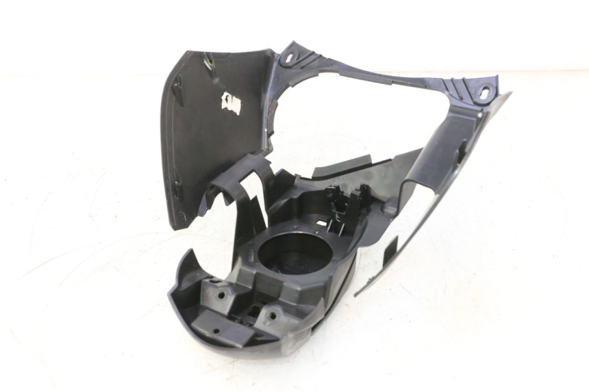 photo de OBUDOWA ZBIORNIKA BMW C SPORT 650 (2015 - 2021) - Zoom stanu zużycia