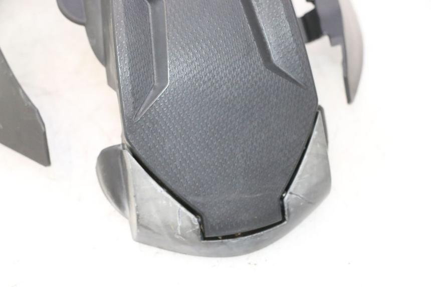 photo de OBUDOWA ZBIORNIKA BMW C SPORT 650 (2015 - 2021) - Zbliżenie techniczne