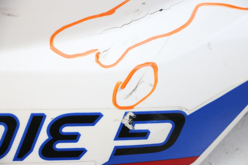 photo de OSŁONA ZBIORNIKA PRAWY BMW G310 R 310 (2016 - 2020) - Kontrola wizualna