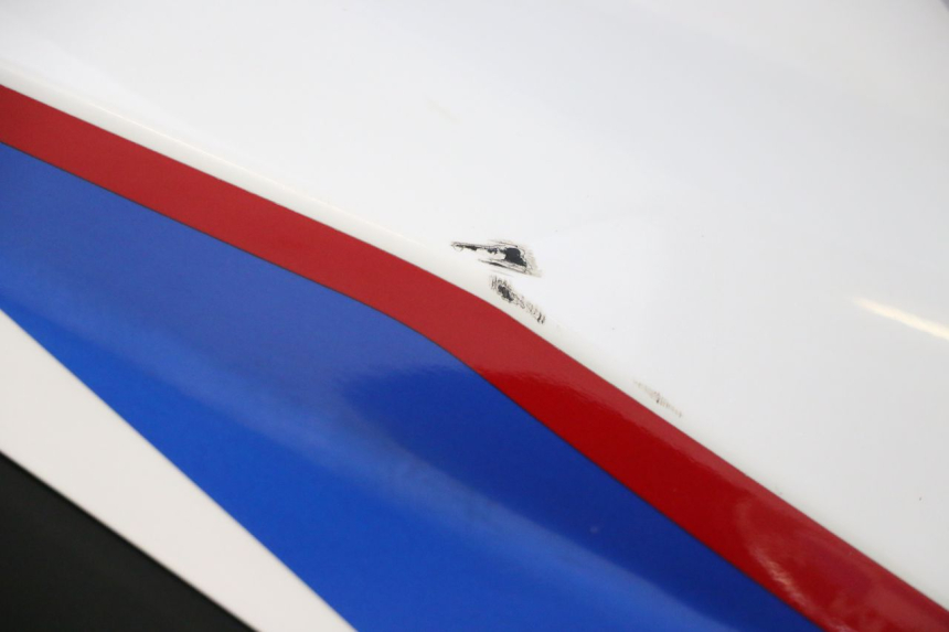 photo de OSŁONA ZBIORNIKA PRAWY BMW G310 R 310 (2016 - 2020) - Szczegół części