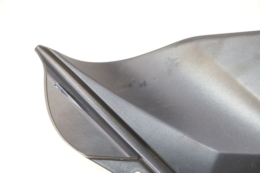 photo de OSŁONA ZBIORNIKA PRAWY SUZUKI GSR 750 (2011 - 2017) - Punkty mocowania