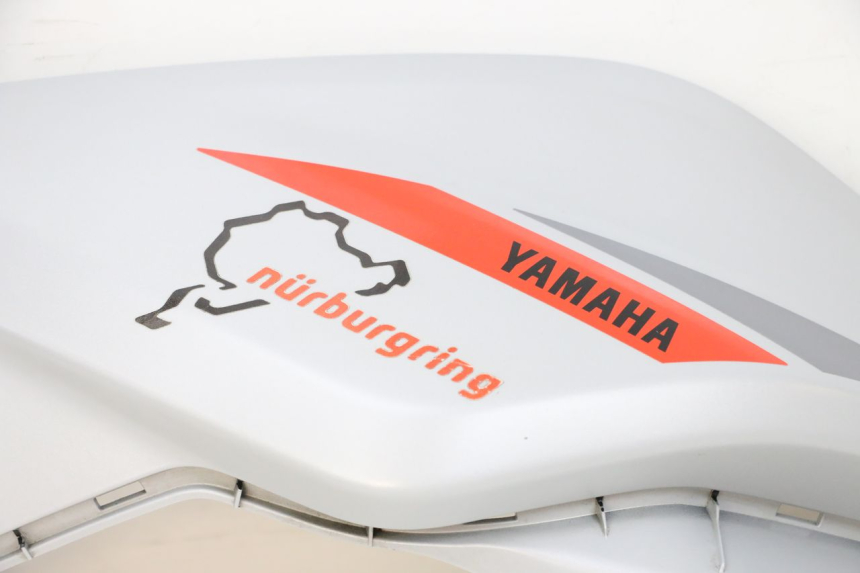 photo de OSŁONA ZBIORNIKA PRAWY YAMAHA MT-07 MT07 ABS 700 (2018 - 2020) - Szczegóły charakterystyczne