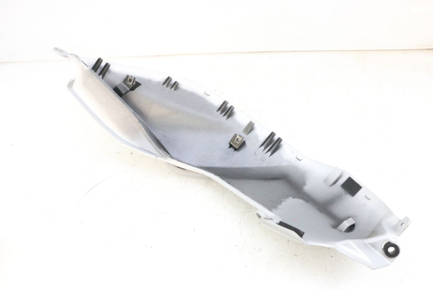 photo de OSŁONA ZBIORNIKA PRAWY YAMAHA MT-07 MT07 ABS 700 (2018 - 2020) - Punkty mocowania