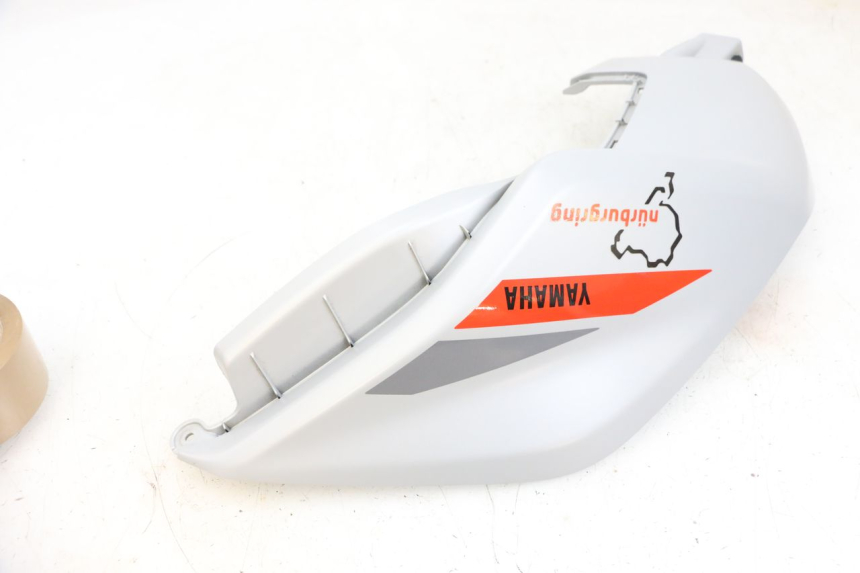 photo de OSŁONA ZBIORNIKA PRAWY YAMAHA MT-07 MT07 ABS 700 (2018 - 2020) - Oznaczenia i referencje