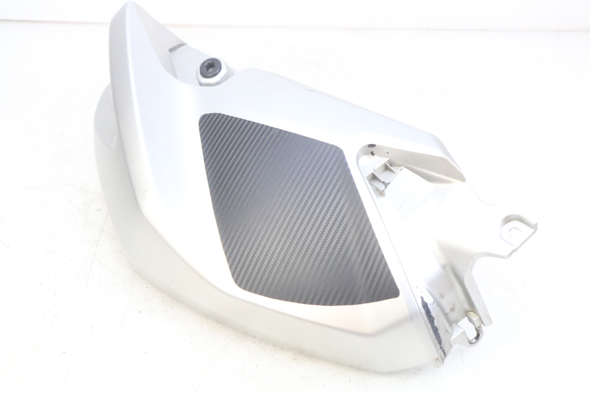 photo de OSŁONA ZBIORNIKA PRAWY YAMAHA MT ABS 125 (2014 - 2018) - Widok ogólny